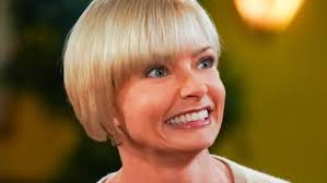 Mom 6x08 Sneak Peek 1 "Jell-O Shots and the Truth about Santa"