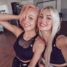 Interview pavelk pasechnik & marta arndt at the german open championship. Facebook