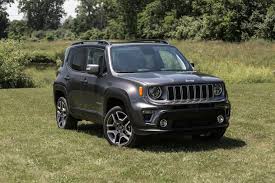 See Every Angle Of The Updated 2019 Jeep Renegade With More Features Jeep Renegade Jeep Renegade Interior Jeep