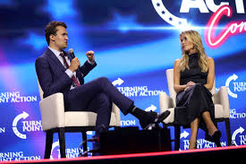 File:Charlie Kirk & Megyn Kelly (53067675915).jpg - Wikimedia Commons