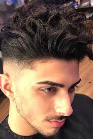 To help you out we have enlisted the right hairstyles for all face shapes; What Haircut Should I Get For My Face Shape Menshaicuts Com Face Shape Hairstyles Men Face Shape Hairstyles Square Face Hairstyles