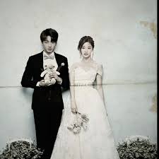 The show paired up celebrities who . Tzukook Wedding Momintzu Bangtwice Bangtwicecouple Twice Twicebts Bts Bangtanboys Tzukook Taesana Jimina Tzuyu J Kencan Gambar Pelangi