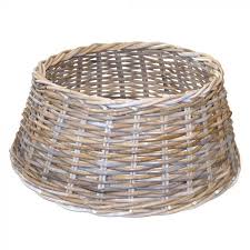 Just place this bonny basket around the base of the trunk for instant style with a rustic touch. Christmas Tree Basket Macario Made Of Rattan Grey Brown 10 26cm O24 60cm