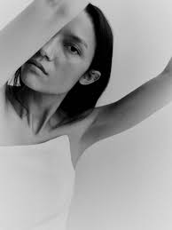 Camilla Hewitt's Instagram, Twitter & Facebook