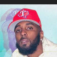 all im missing is my hair and you .. which 1 you could help me with 🥲..