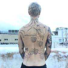 Similarly, the back is also a favored place. Seth Has Tattoos All Over His Body Once He Had To Get Stitches In His Head And Thus Had To Shave His Head Which Revealed A T Guy Drawing Art Tattoo