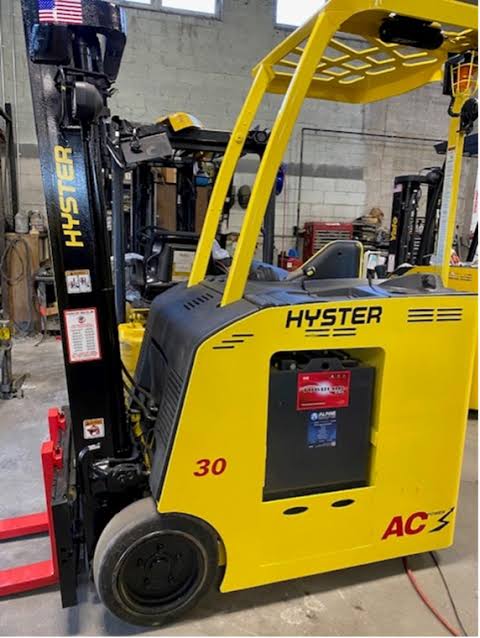 Hyster E30HSD Forklift