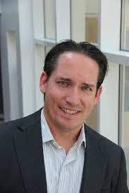 Shannon Hobgood's Instagram, Twitter & Facebook