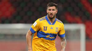 Anthony gignac was born in colombia and raised in michigan, but somehow he spent years posing as a member of the saudi royal family, spending tens of thousands of dollars on luxury clothing and. Gignac Mexicans Are Their Worst Own Enemies As Com