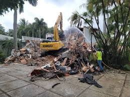 James island in the u.s. Exclusive Work Has Begun To Raze Late Jeffrey Epstein S Old Palm Beach Home