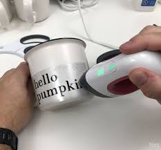 With the cricut easypress you can use heat transfer vinyl (htv) to create tshirts, onesies, blankets and more. Diy Iron On Mugs With Cricut Easypress Mini Dishwasher Safe Free Svgs