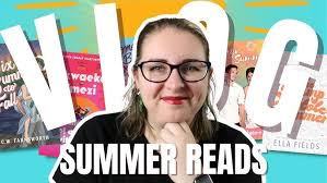 hockey's back! . romance reading vlog
