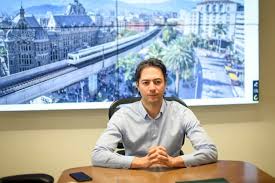 Update information for daniel quintero ». Mayor Daniel Quintero Exposed The Inclusive Employment Strategy Before 96 World Leaders Aci Medellin