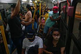 Weber sian / acidade on) o retorno de 100% da frota de ônibus do transporte público em ribeirão ainda segue indefinido, é o que afirma o presidente do sindicato dos empregados do transporte urbano de ribeirão, joão henrique bueno. V1smgnslbcvggm