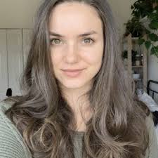 汉娜·李·基德，Self Publishing Schoobob手机客户端l的作者- bob手机客户端,bob15,bobsports下载