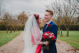 6,598 likes · 44 talking about this · 7,110 were here. Laura James Wedding Vaulty Manor Clare Kentish Photography