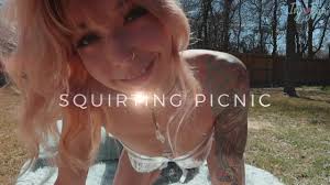 Ivy Jean - Squirting Picnic