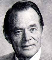 Robert Lindsey's Instagram, Twitter & Facebook