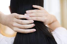7 Ways To Prevent Static Hair - How To Stop Static Hair