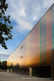 Gallery Of School In Ejea De Los Caballeros Cruz Diez Garcia Santiago Carroquino Larraz 5 Colour Architecture Facade Design Facade Architecture