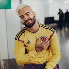 See more ideas about mens hairstyles, haircuts for men, hair cuts. Maluma Cute Celebrity Guys Hot Mexican Men Men Dress
