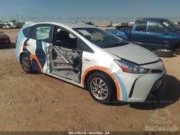 Request a dealer quote or view used cars at msn autos. Toyota Prius V Two Five Three Four 2015 White 1 8l Vin Jtdzn3eu0fj022251 Free Car History