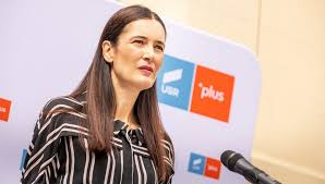 Maybe you would like to learn more about one of these? Pnl Sector 1 O AcuzÄƒ Pe Clotilde Armand CÄƒ L A LÄƒsat Abuziv Pe Viceprimarul Liberal FÄƒrÄƒ Nicio AtribuÅ£ie AcÅ£ioneazÄƒ Doar In Interes Propriu FÄƒrÄƒ Capacitatea De A Comunica Si De A Lucra