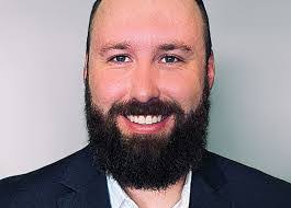 Adam Eck's Instagram, Twitter & Facebook