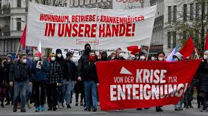 Zu sehen sind aufnahmen der mauer von 1993/1994. Ixusak0uljgf M