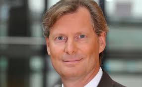 Mittelstandsanleihen: „Warten auf ein günstiges Zeitfenster“