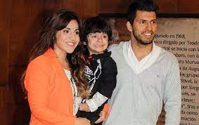 5'8''(in feet & inches) 1.7272(m) 172.72(cm) , birthdate(birthday): Sergio Aguero And Giannina Maradona Truth About Their Marriage And Divorce