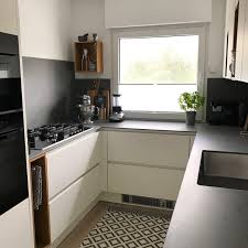 Kleinekuche Kuche Planungistalles Kleinerraum In 2020 Kuche Renovieren Kleine Kuche Und Wohnung Kuche