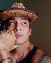 David Loor (@davidloor) • Instagram photos and videos