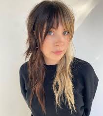 Justine Holder (shiver_down)