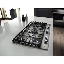 Are you planning to install a cooktop above a wall oven? Kitchenaid 30 Gas Cooktop 30 Single Wall Oven In Stainless Steel Nebraska Furniture Mart