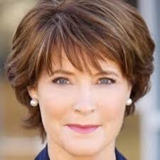 Abychom vám usnadnili vyhledávání zajímavého obsahu v našem magazínu zdraví a krása. Ucesy Kratke Pro 40 Let Stare Zeny