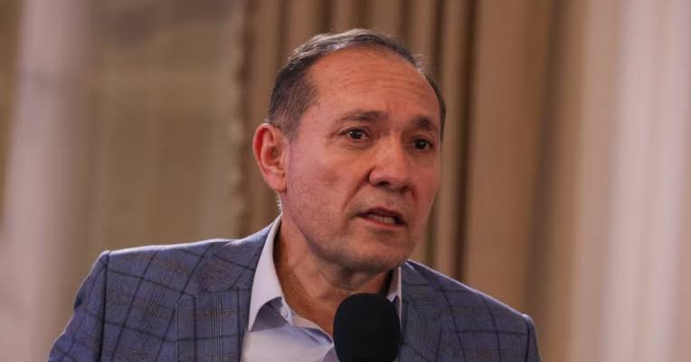Por qué ordenaron arresto de ministro de Trabajo, Antonio Sanguino? |  Minuto60