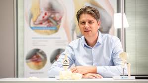 Informatiile de mai jos desi sunt scrise de medici sau studenti la medicina au caracter orientativ. Proteza De Sold Artroplastia TotalÄ De Sold Ortopedia Pe InÅ£elesul Tuturor