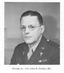 Everett Gordon's Instagram, Twitter & Facebook