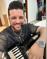 Danilo Nascimento (@danilosanfoneirooficial) • Fotos y videos de Instagram