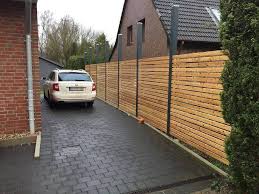 Fertigen Gartenzaun Kaufen Oder Zaun Selber Bauen Lassen Zaun Garten Sichtschutz Garten Zaun Gartenzaun