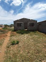 All plots in the project are handed over and ready to build. Mthunzini House Stands And Houses For Sale In Bulawayo Facebook