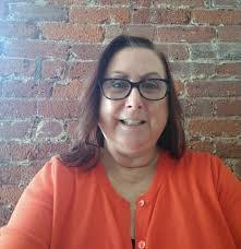 Lori Nagy's Instagram, Twitter & Facebook