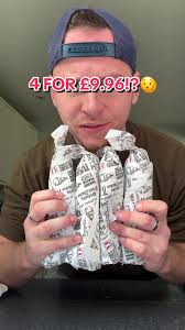 TRYING @KFC_UKI KENTUCKY MAYO WRAP 🌯 4 FOR £9.96!? 😮 #benbulks #kfc ...