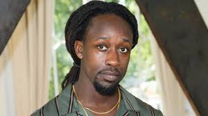 OM vervolgt Akwasi niet voor gedragingen tijdens EO-interview | Achterklap | NU.nl