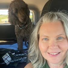 Amanda Egger's Instagram, Twitter & Facebook