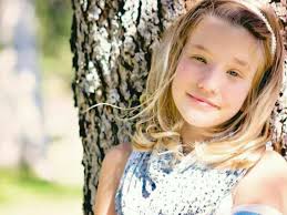 Fundraiser by Kristin Goree : Sophie Sparkles