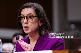 108 Liz Schmidt Stock Photos, High-Res Pictures, and Images