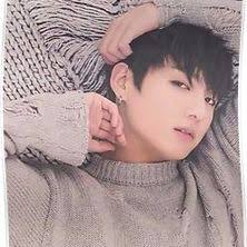 coca cola is my stray kids bias. all jokes aside i'm glad chan got lots of  screen time cuz if he didn't people wouldn't know how pERFECT and aMAziNg  he iS