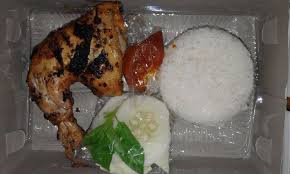 Lalapan Ayam Bakar Rizky Hrg Mulai 15 Rbu Ayo Burun Order Makanan Dan Minuman Makanan Ayam